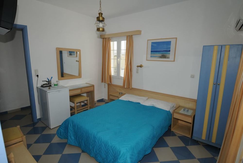 Bofor Studios & Rooms Livadakia Eksteriør billede